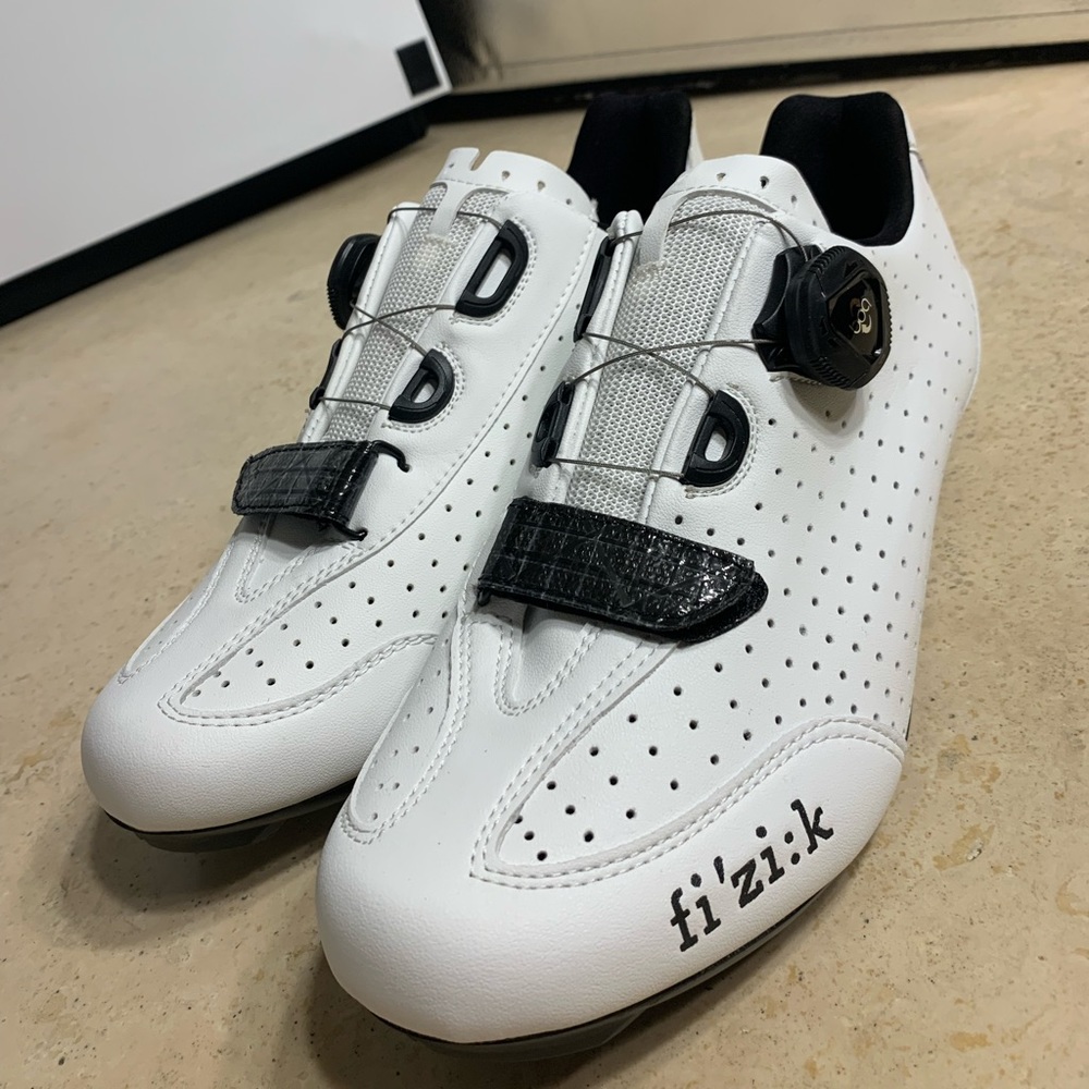 NWT fizik women’s cycling/ racing/ spinning shoes 🚵‍♀️